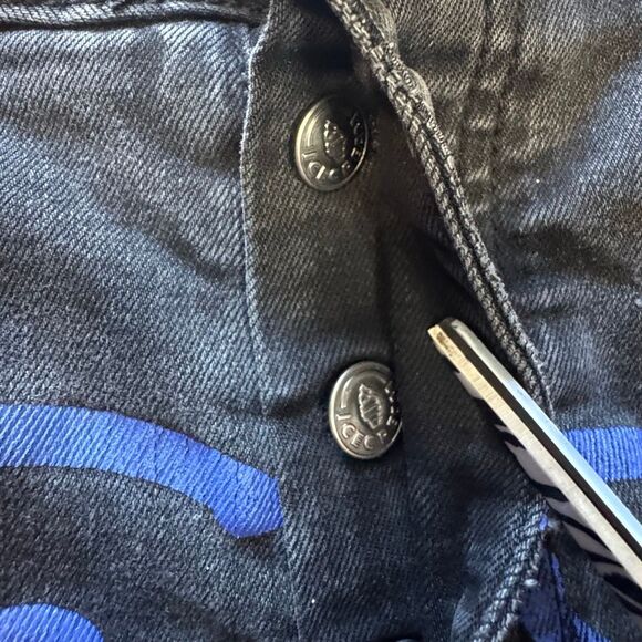 Icecream Jade Black Jeans Size 32 Blue Running Dog Graphic Distressed Streetwear - Picture 16 of 16